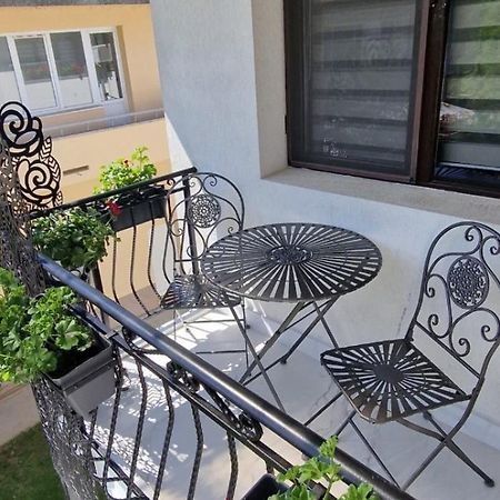 Z-Apartment In トリャブナ エクステリア 写真